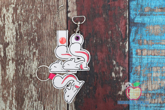 Review: Lazy Squirrel ITH Key Fob Pattern