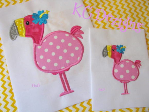 Reviewing Flamingo with Flowers Applique